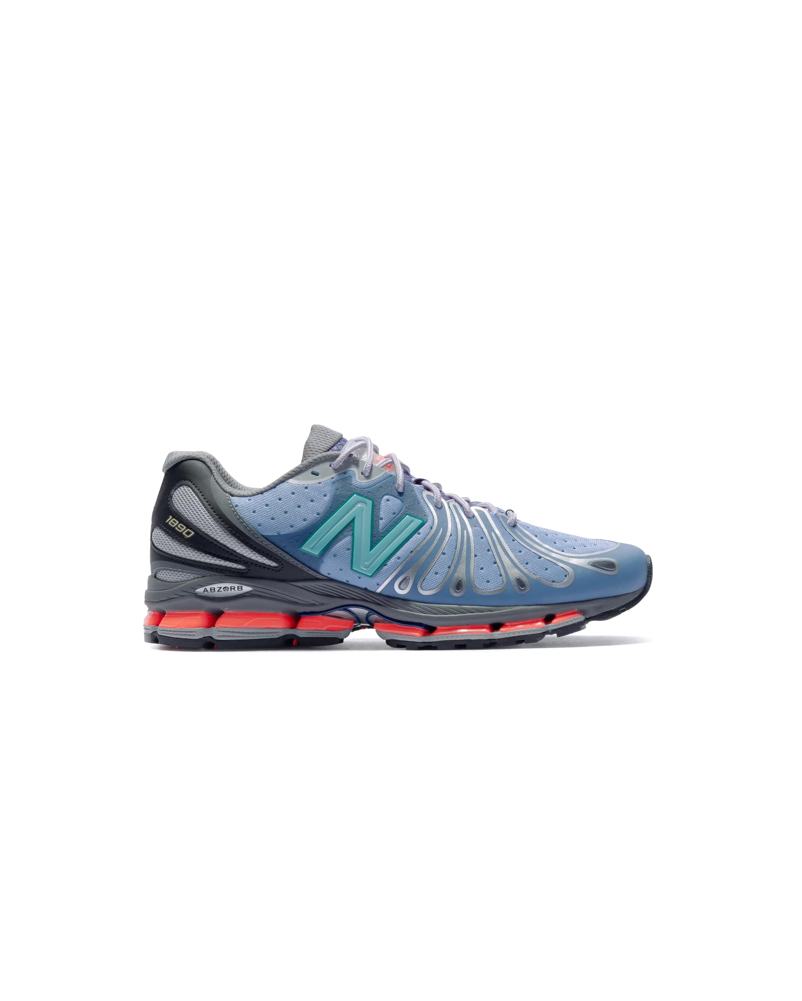 NEW BALANCE picture
