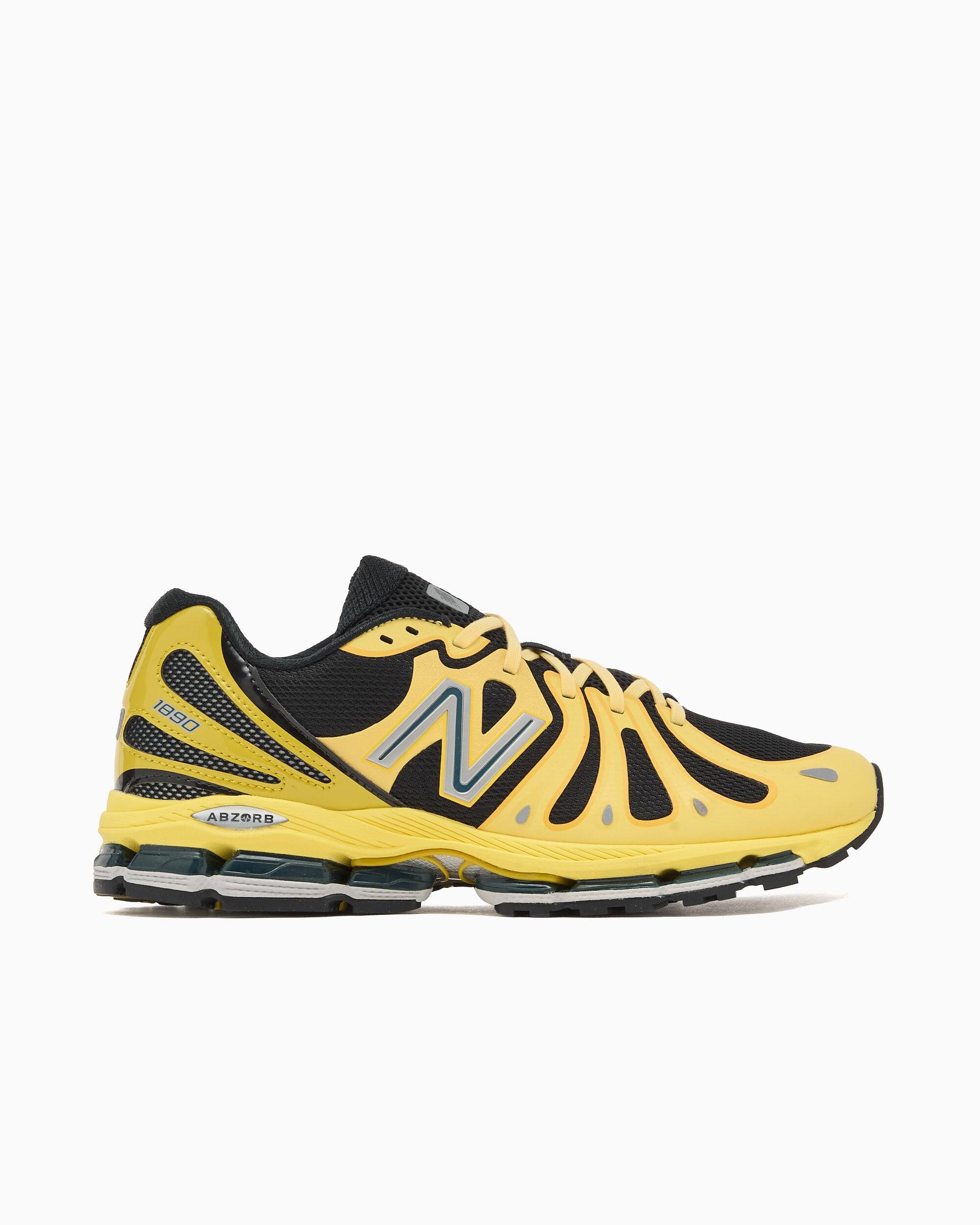 NEW BALANCE picture