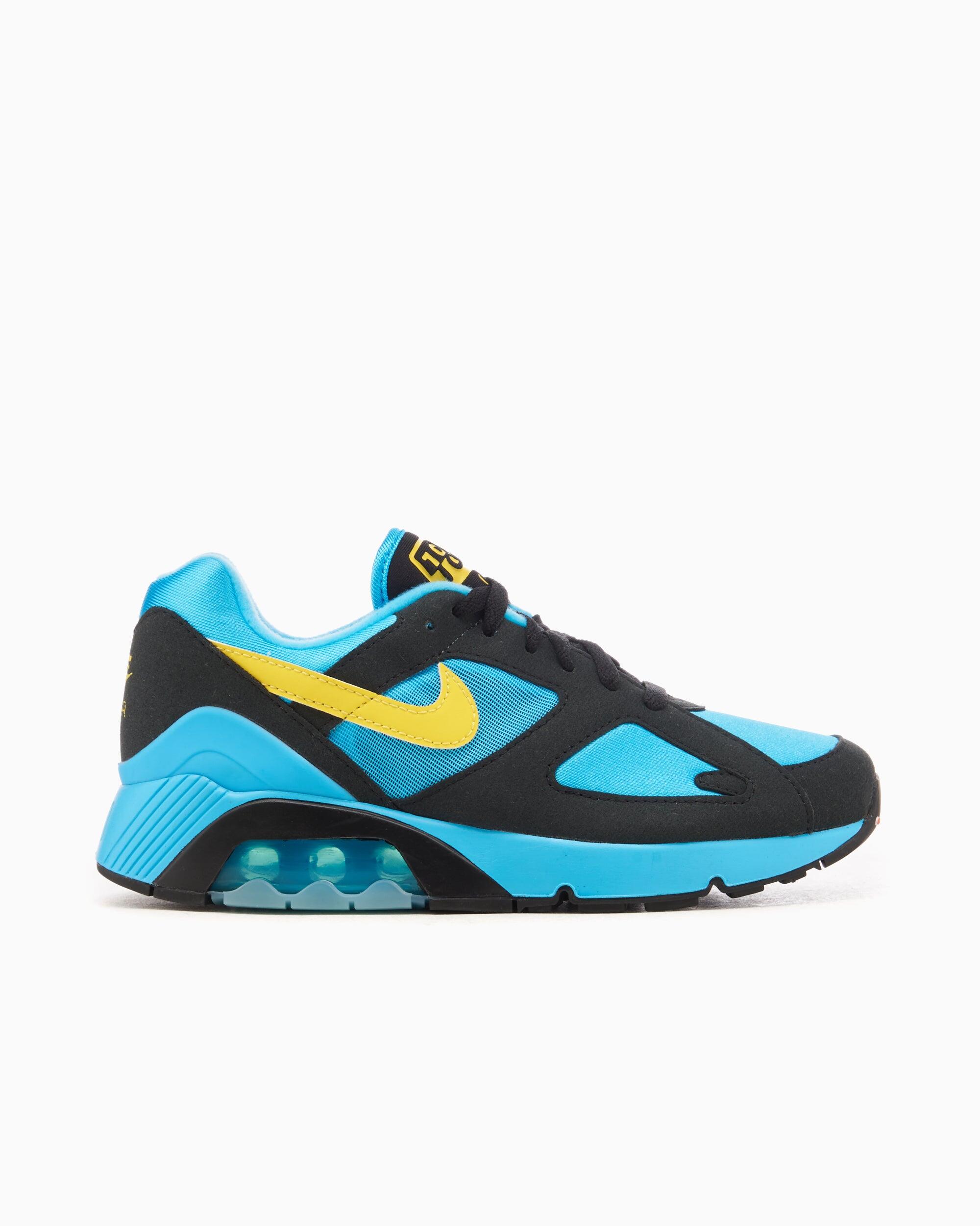 NIKE picture