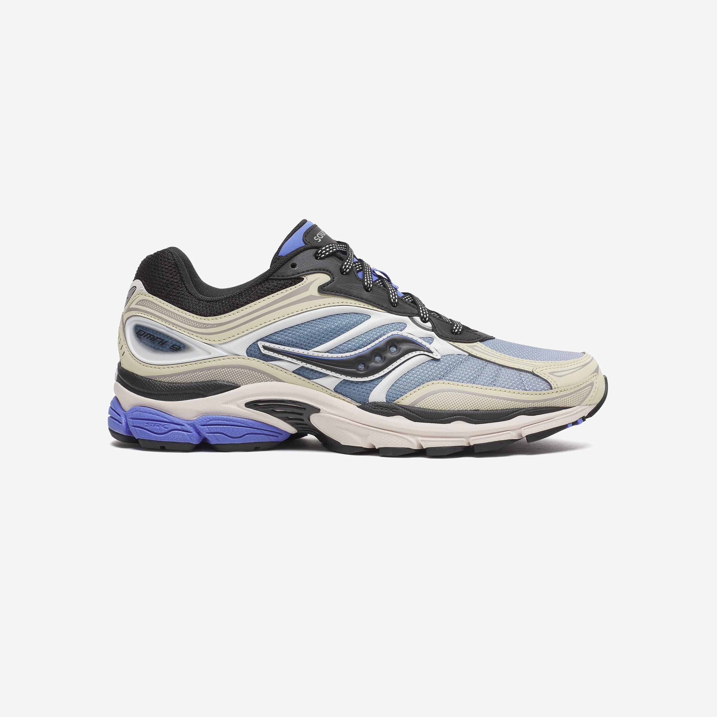 SAUCONY picture