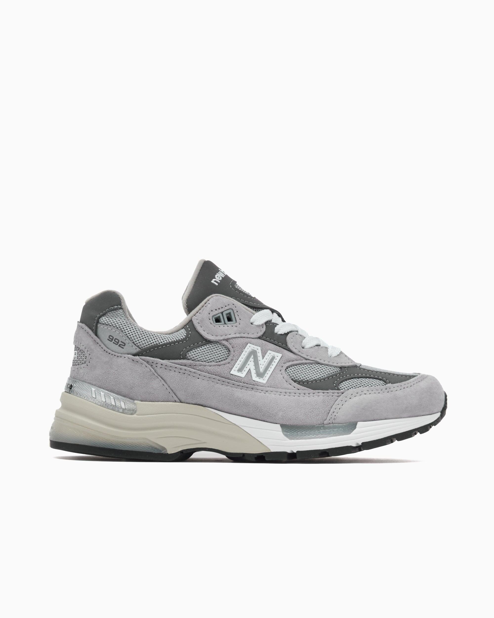 NEW BALANCE picture