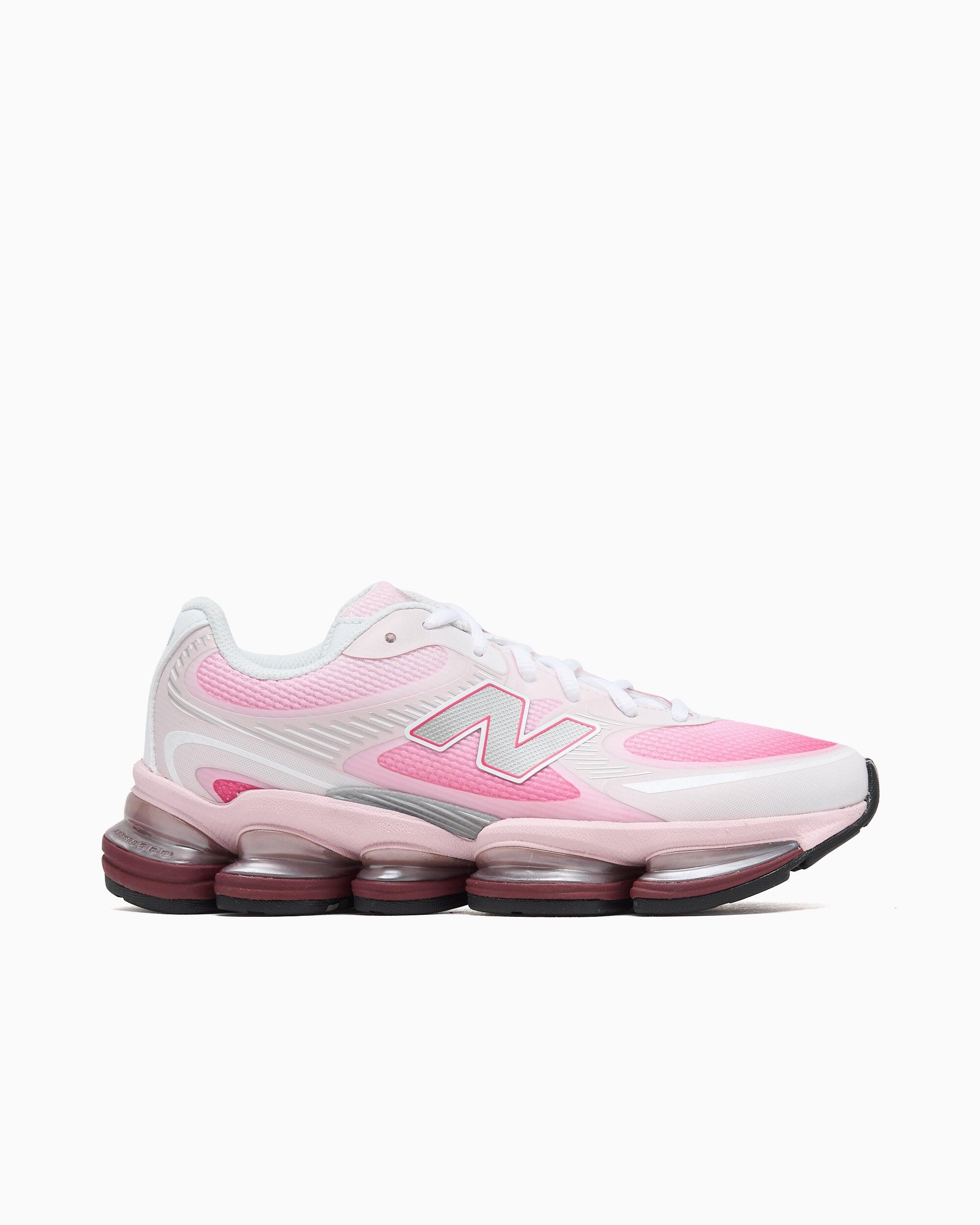 NEW BALANCE picture