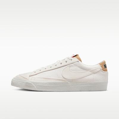 NIKE picture