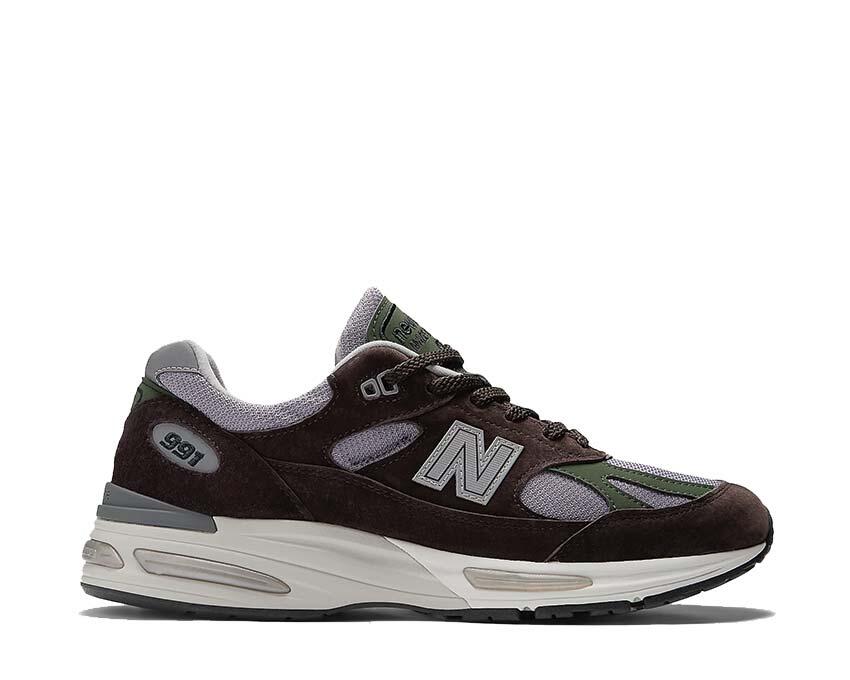NEW BALANCE picture