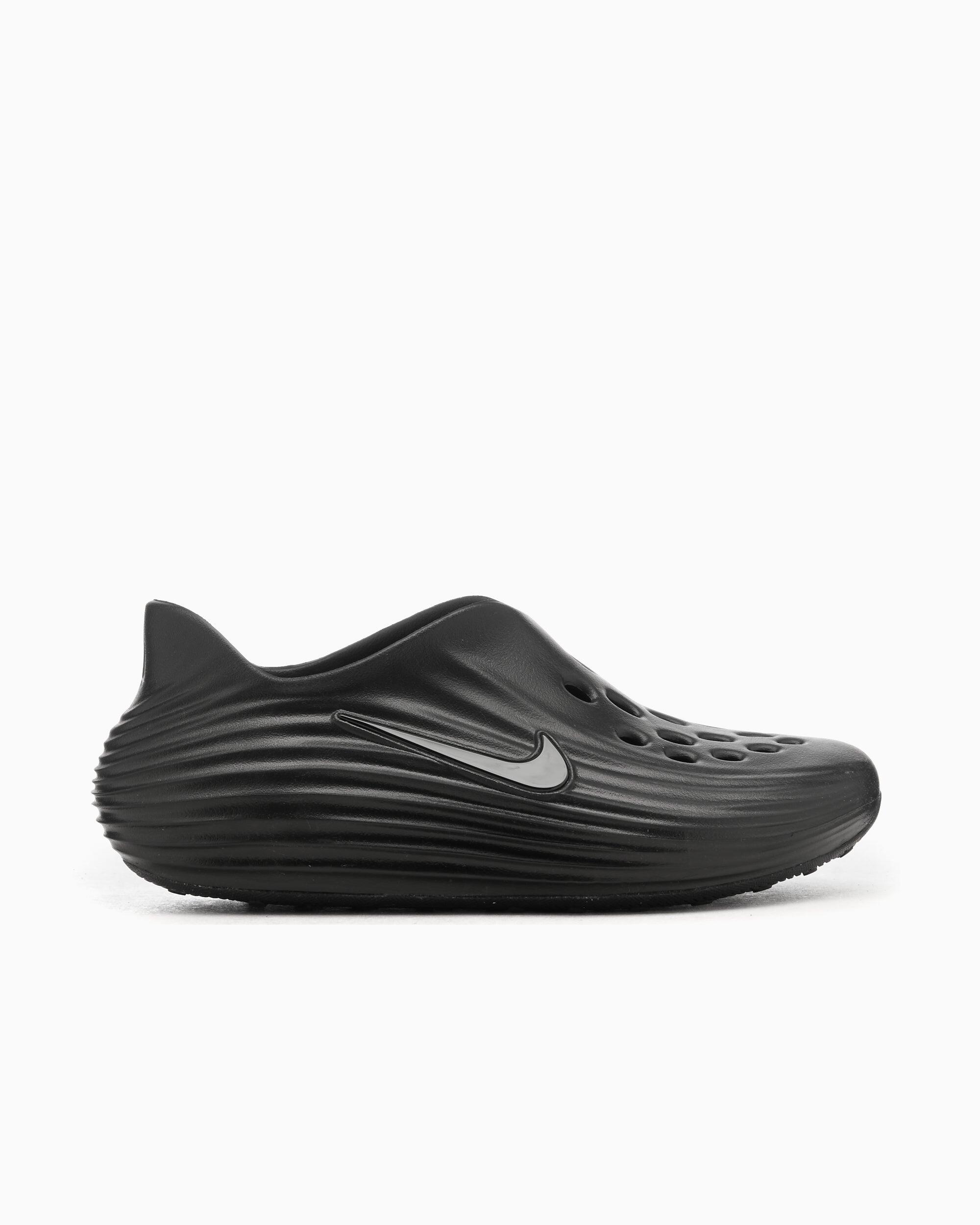 Nike ReactX Rejuven8 Triple Black 1/2