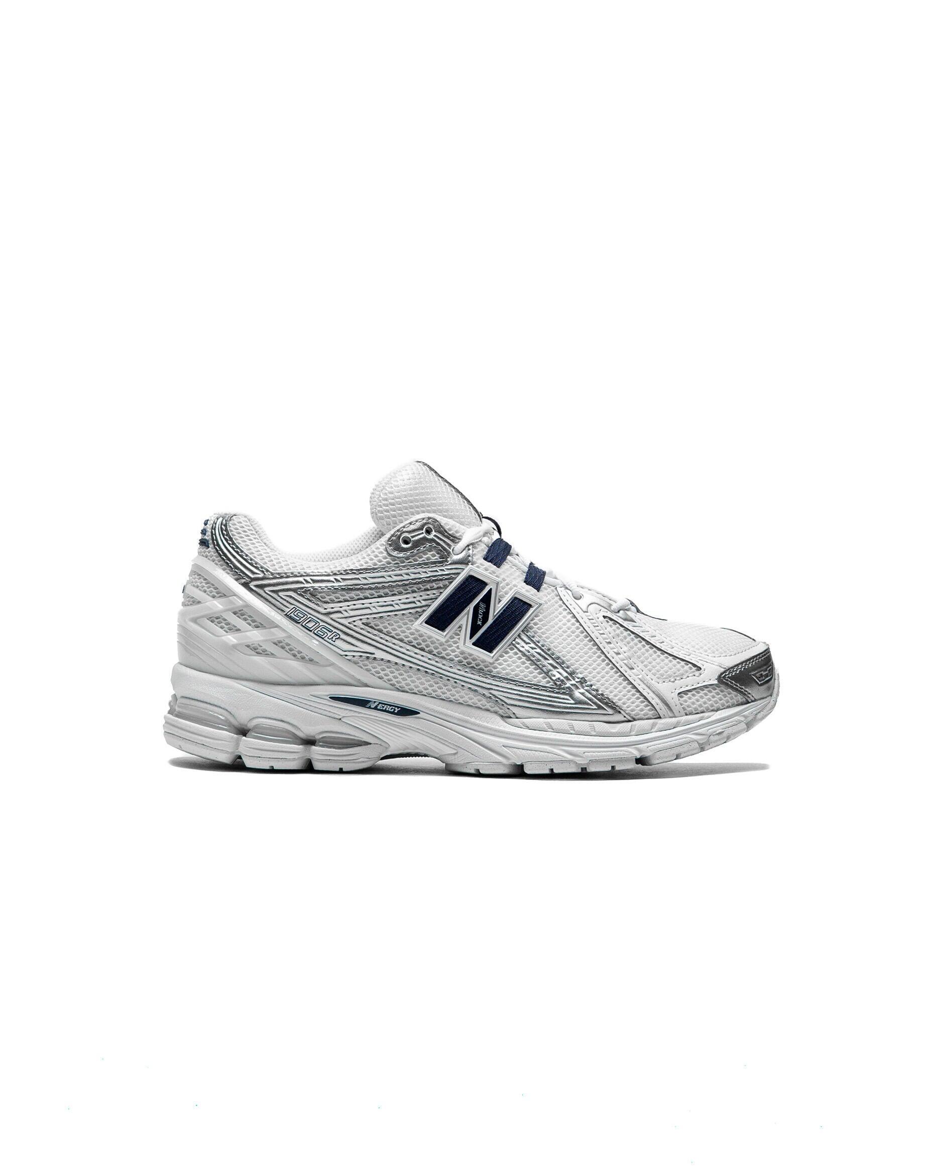 NEW BALANCE picture