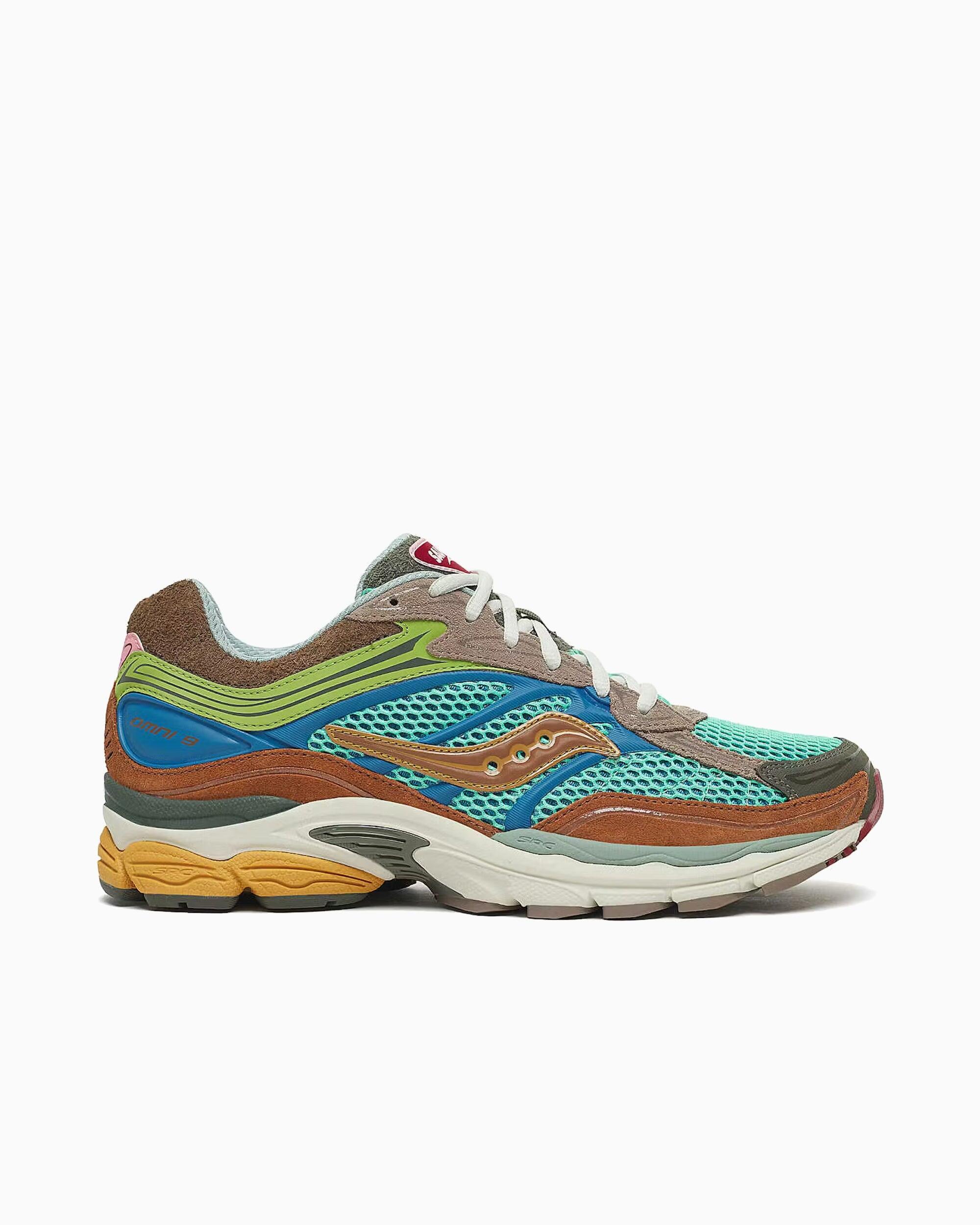 SAUCONY picture