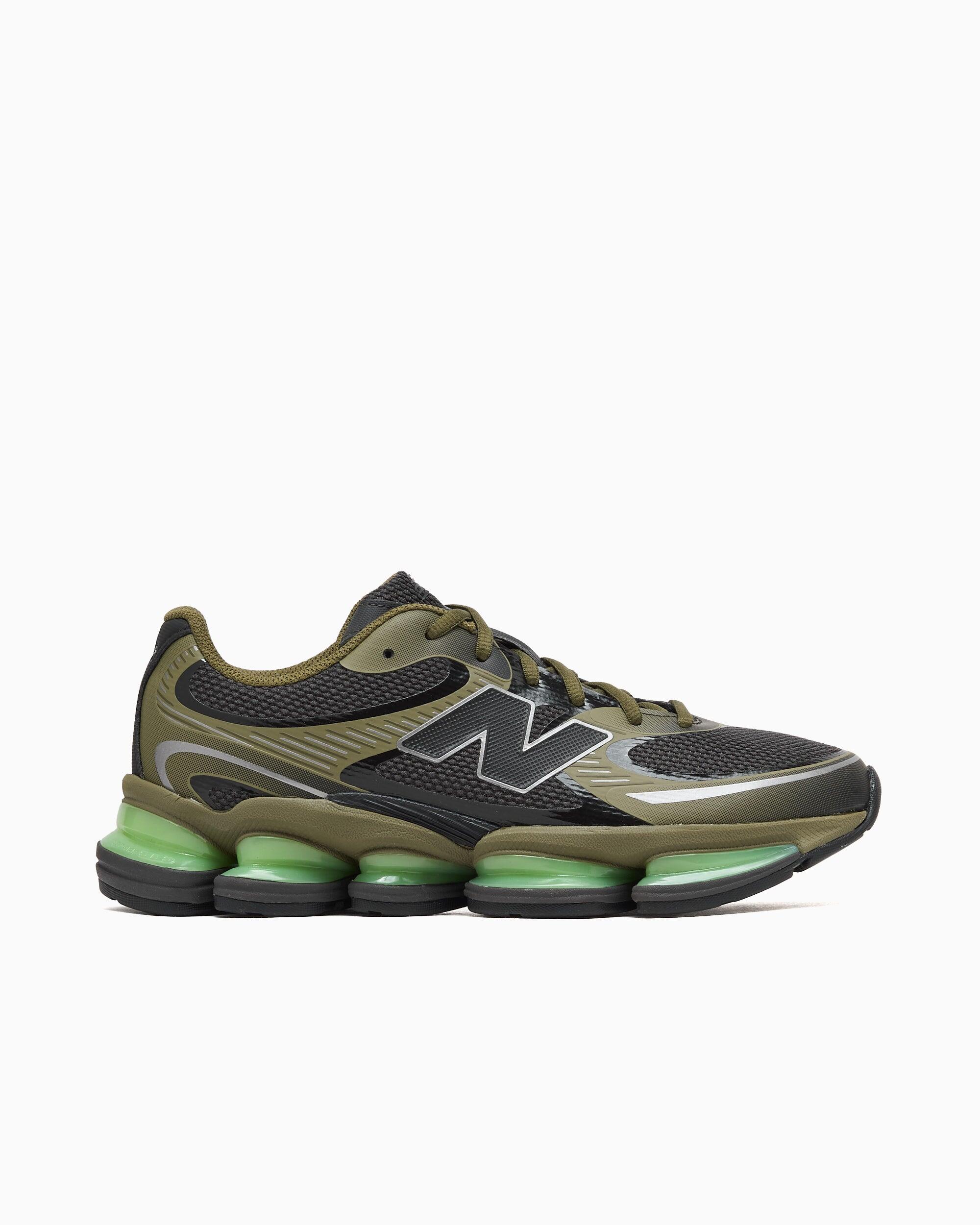 NEW BALANCE picture