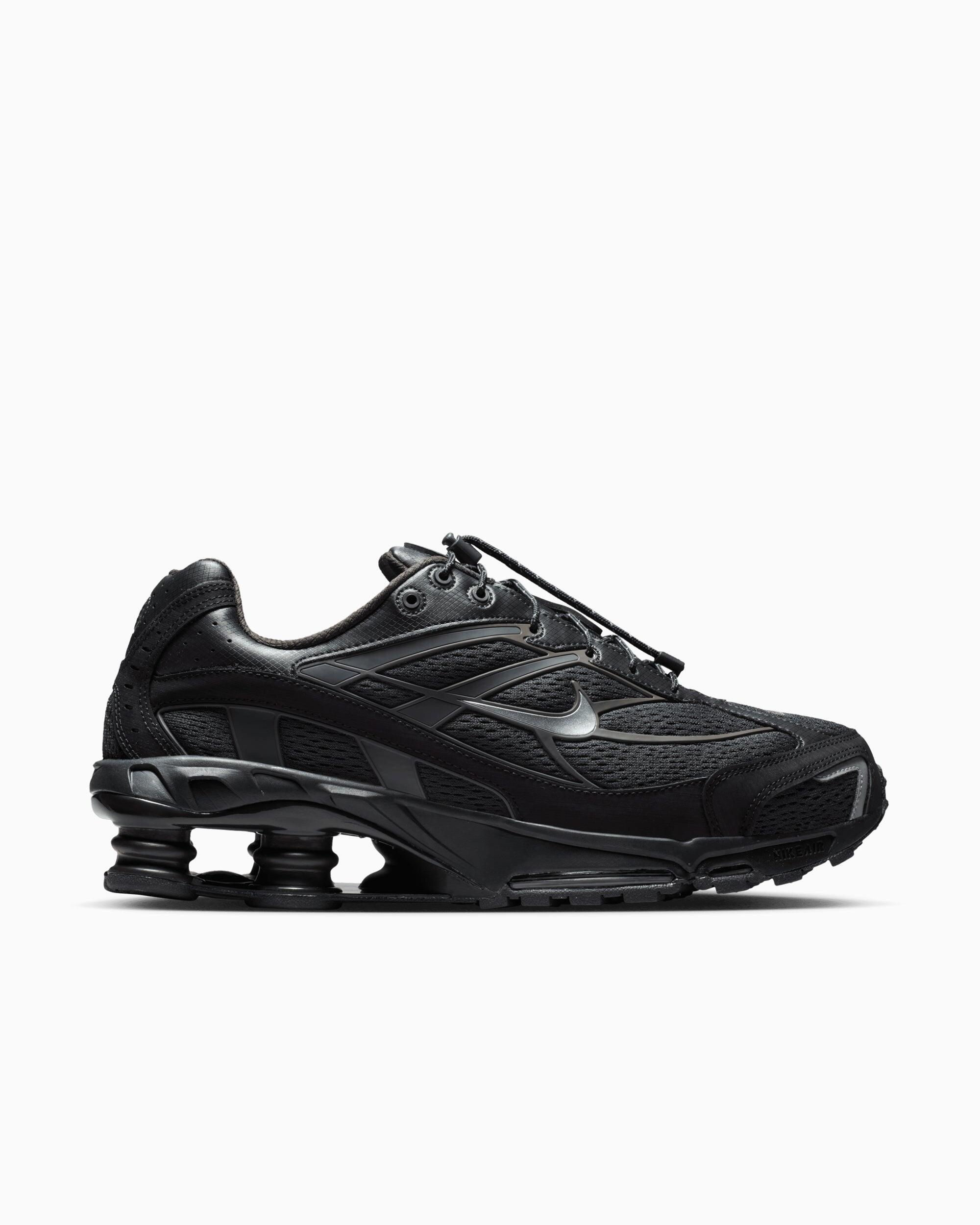 NIKE picture