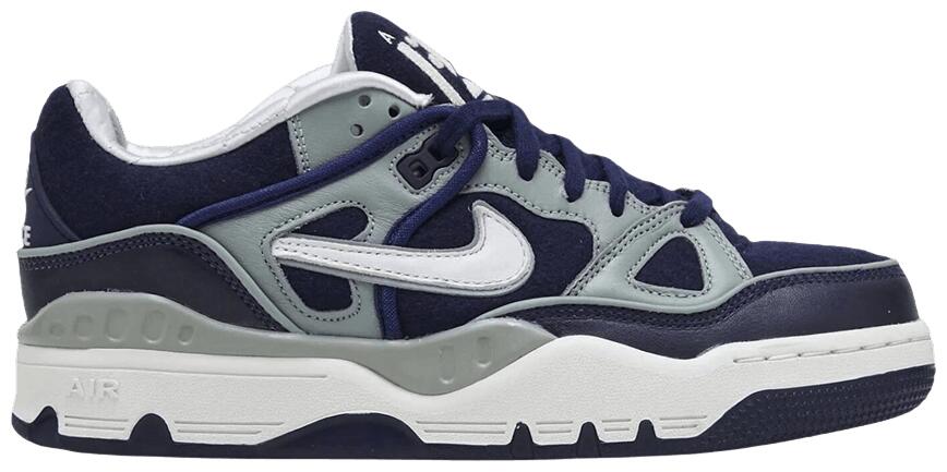 NIKE picture