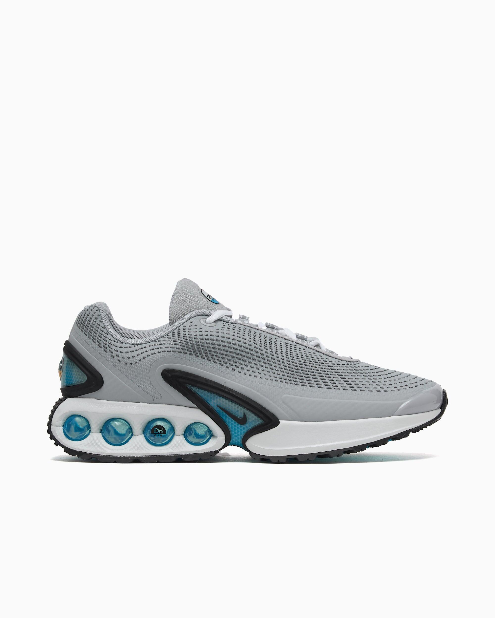NIKE picture