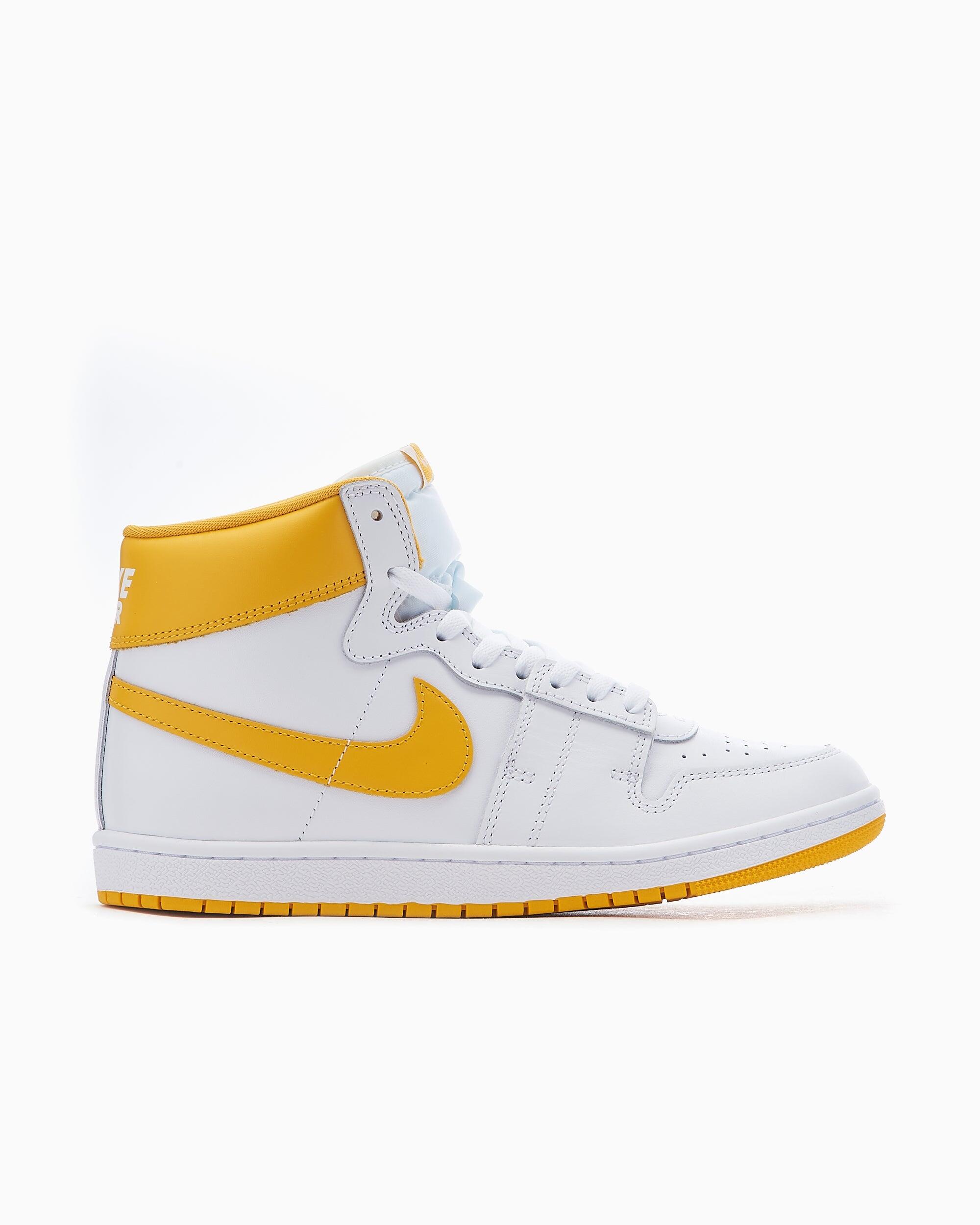 NIKE picture