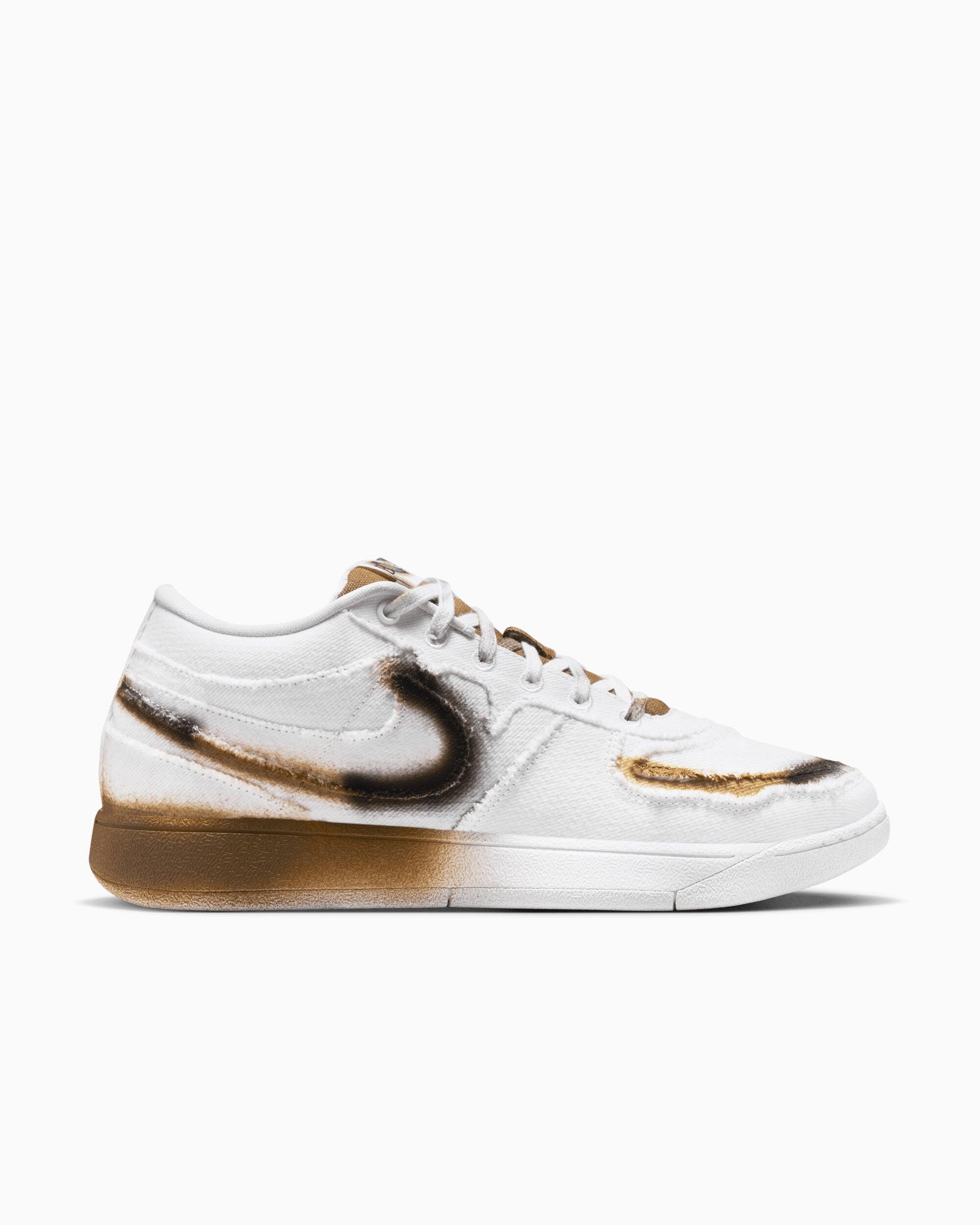 NIKE picture