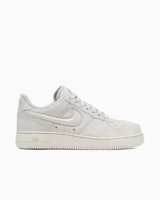 Nike Women's Air Force 1 '07 Light Orewood Brown