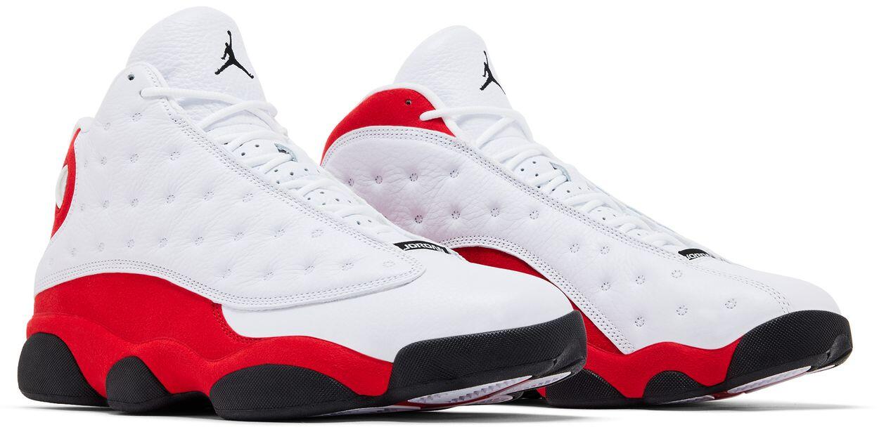 Air Jordan 13 Retro OG Chicago 2026 5/5