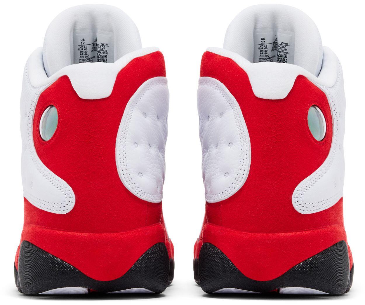 Air Jordan 13 Retro OG Chicago 2026 4/5