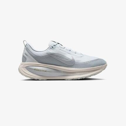 Nike Vomero 18 GORE-TEX Herren-Laufschuhe
