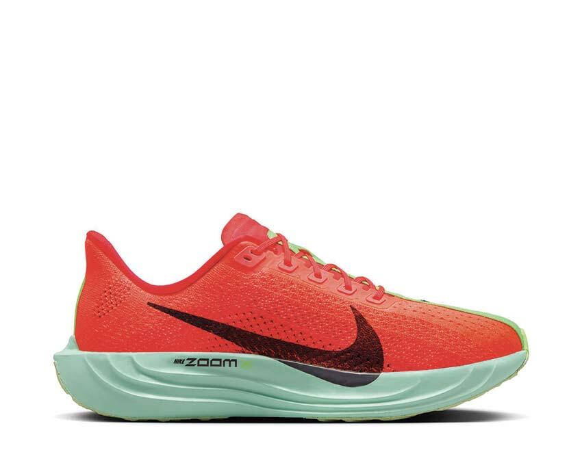NIKE picture