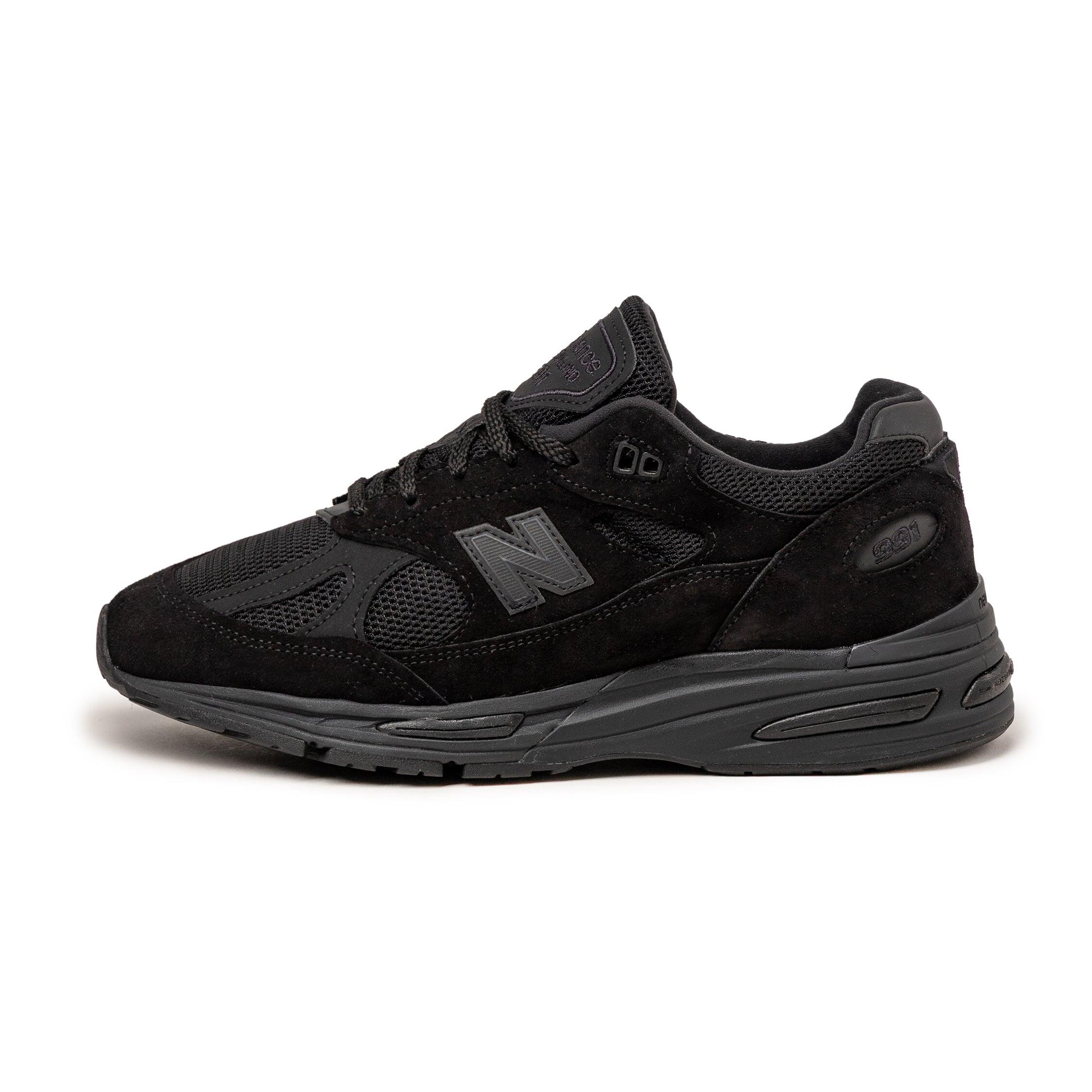 NEW BALANCE picture