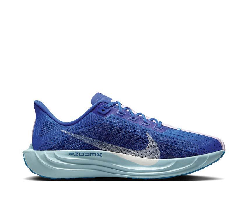 NIKE picture