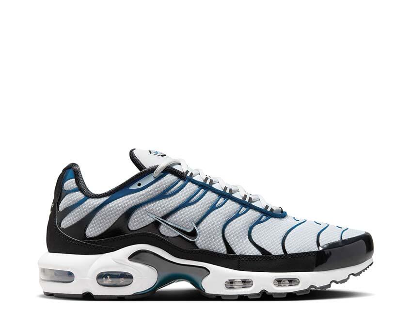 NIKE picture