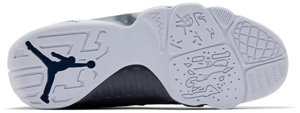 Sapatilhas Jordan modelo Air Jordan 9 Retro "Flint Grey" para homem 3/5