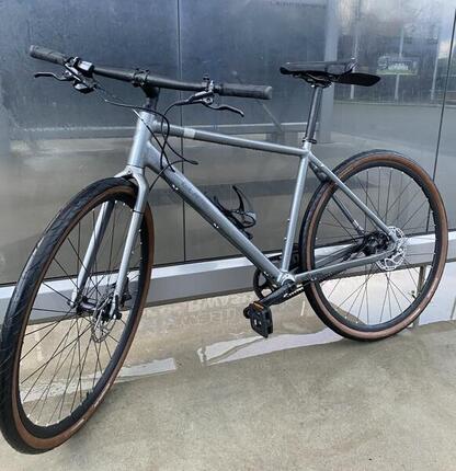 Tussen Particulieren - Urban fiets - Cube Editor 2021