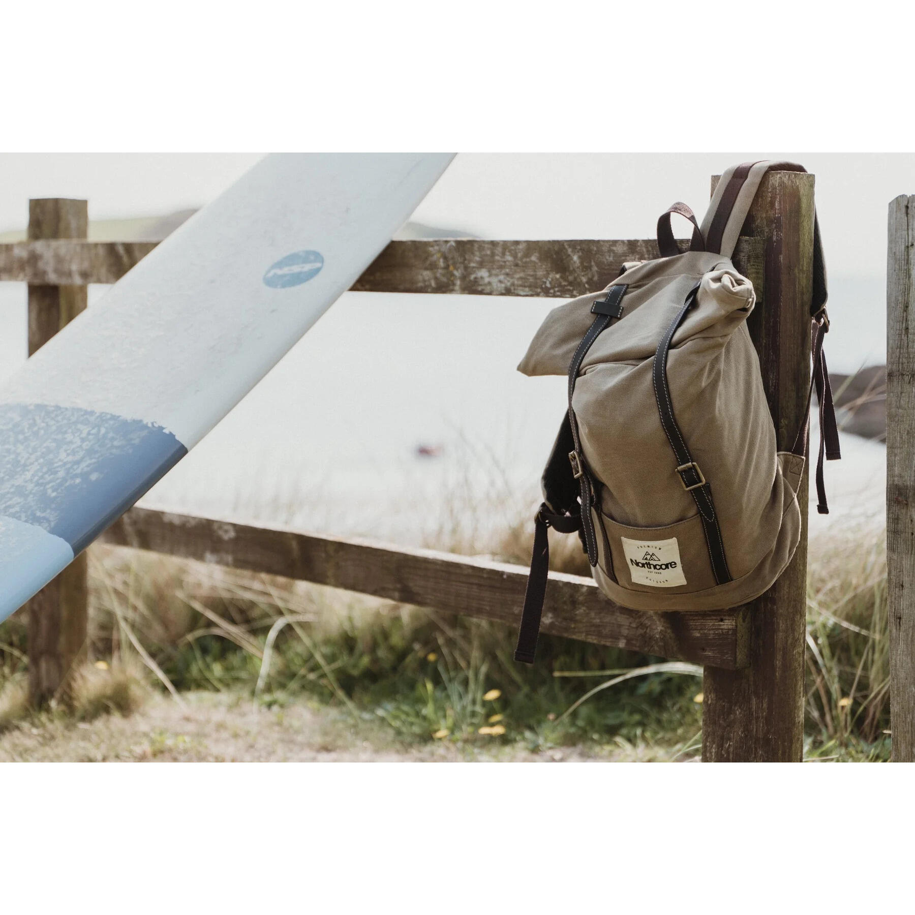 Mochila Northcore Canvas 3/4