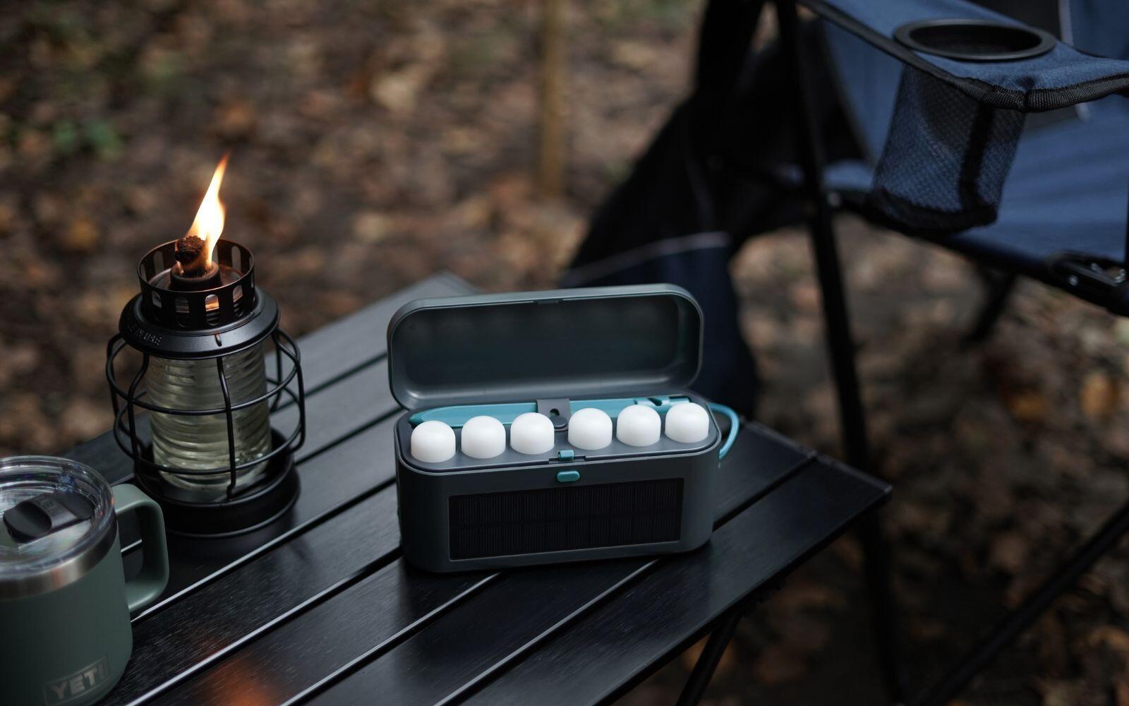 Lampe solaire compacte, flexible et rechargeable USB, idéale outdoor et camping 5/7