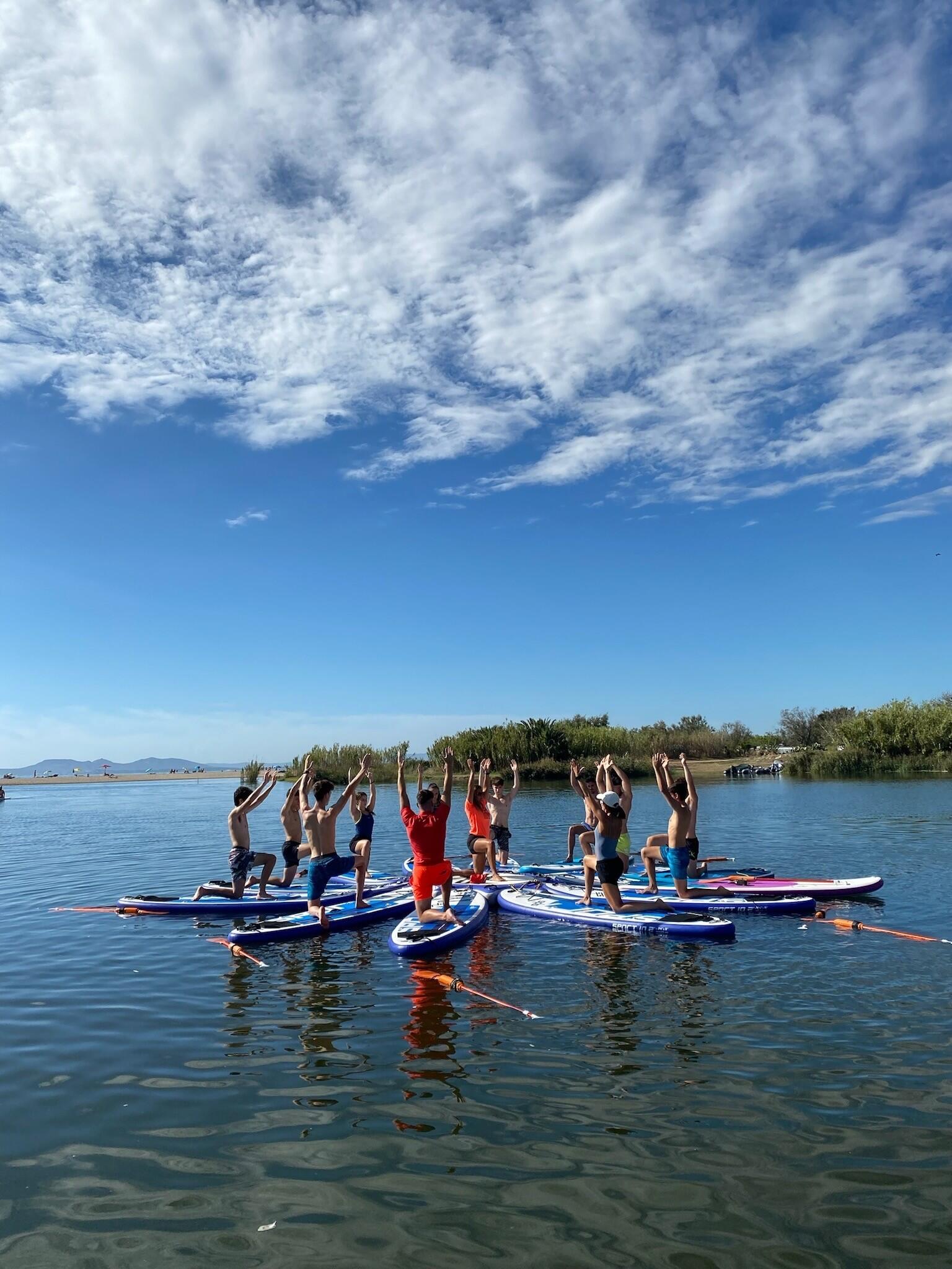 DECATHLON TRAVEL picture