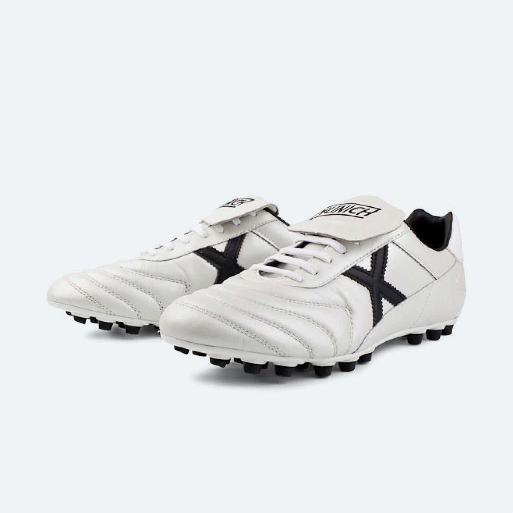 Botas de Futsal MUNICH Clássicas em Pele Branca 2/5