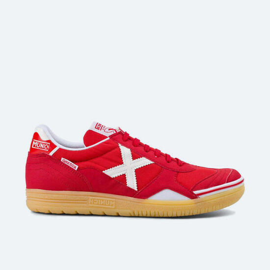 MUNICH GRESCA 24 Scarpe da calcio a 5 con design rosso e bianco.