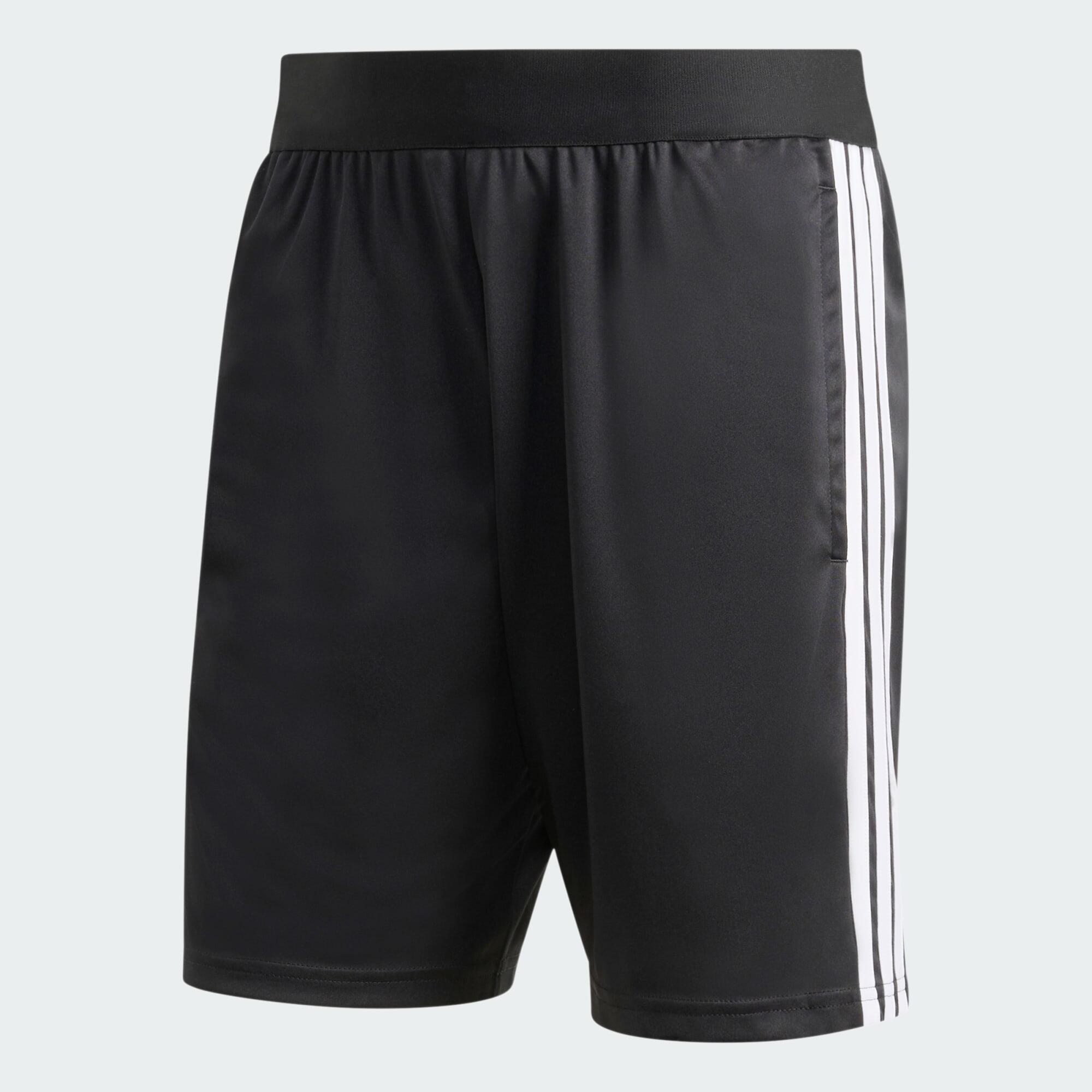 SHORT REFEREE 26 2/6
