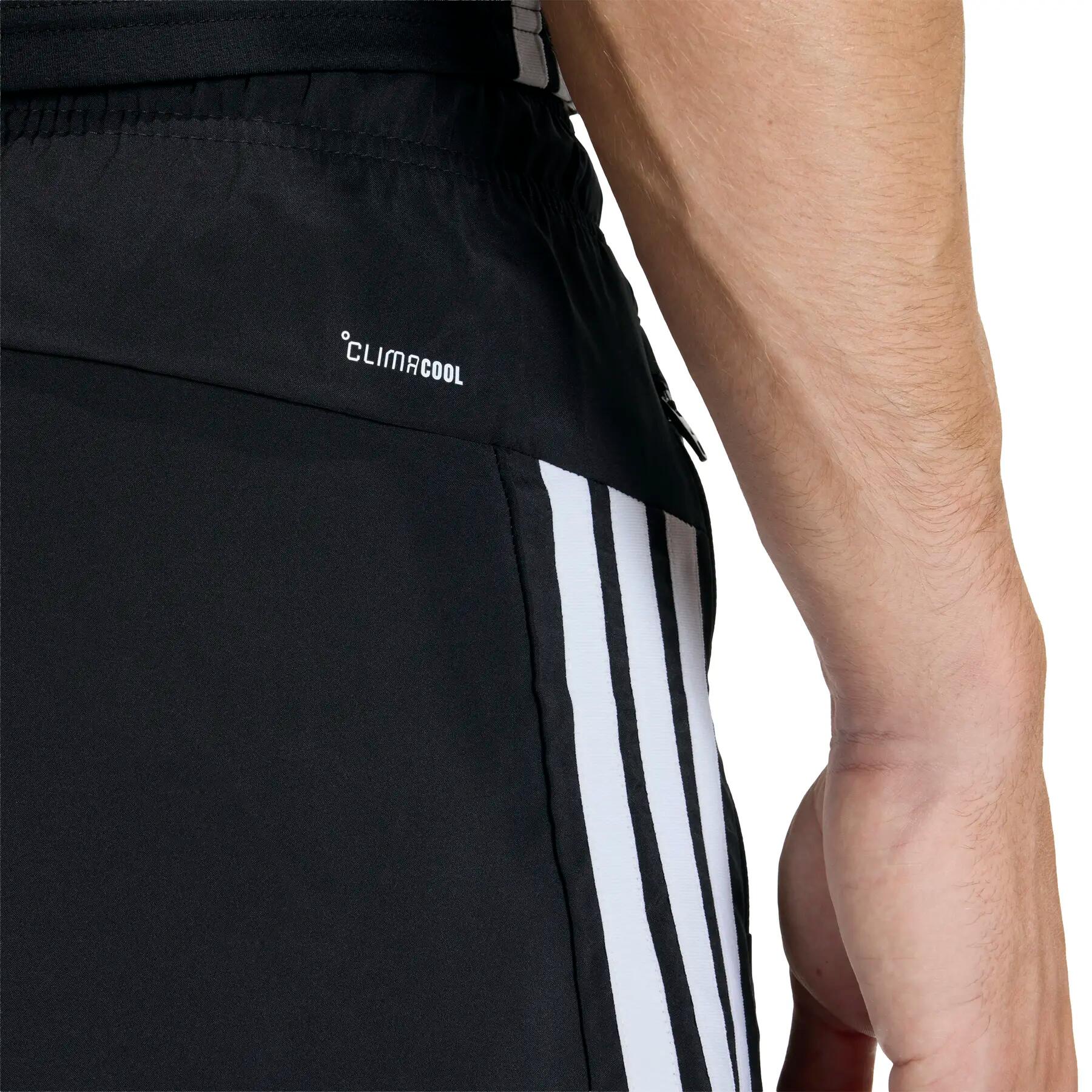 WORKOUT ESSENTIALS BASE 3-STREIFEN WOVEN SHORTS 6/8