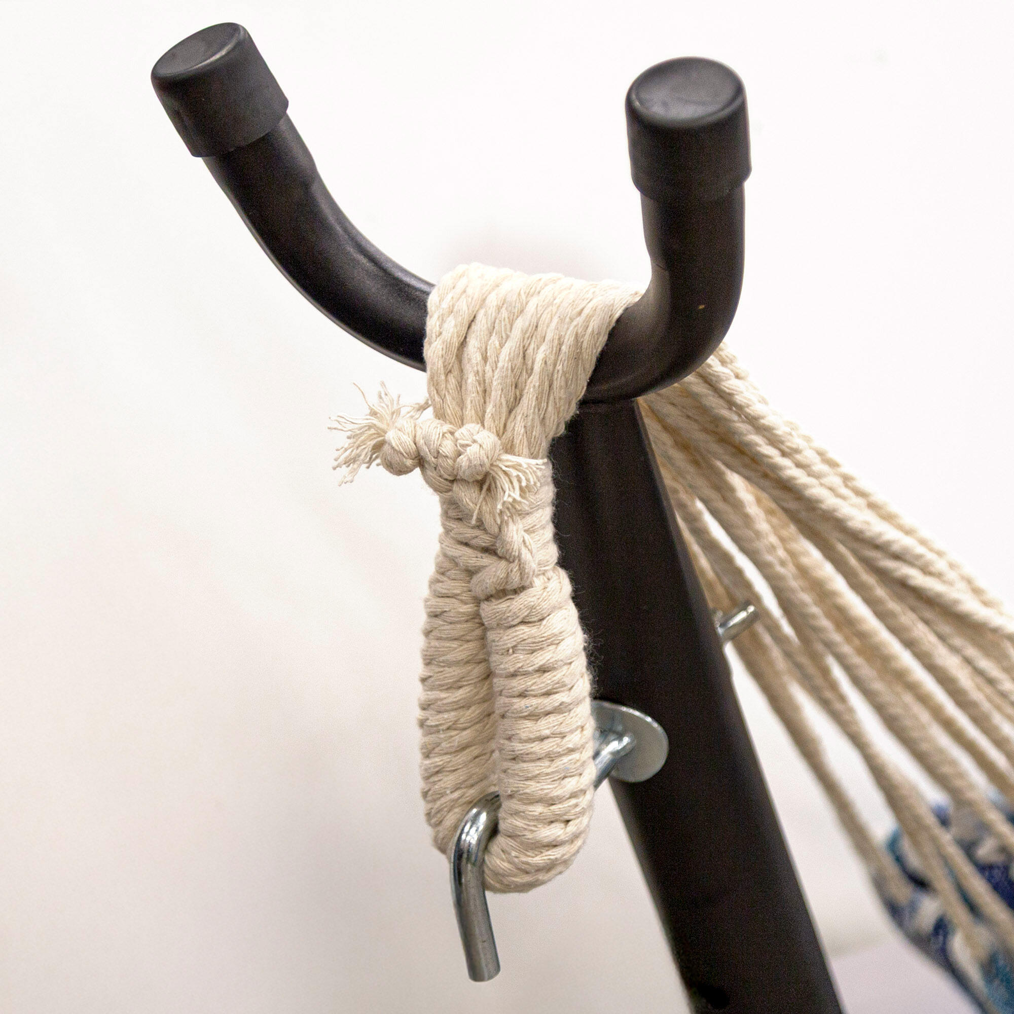 Hamac autoportant avec structure en acier et tissu en polyester 3/7