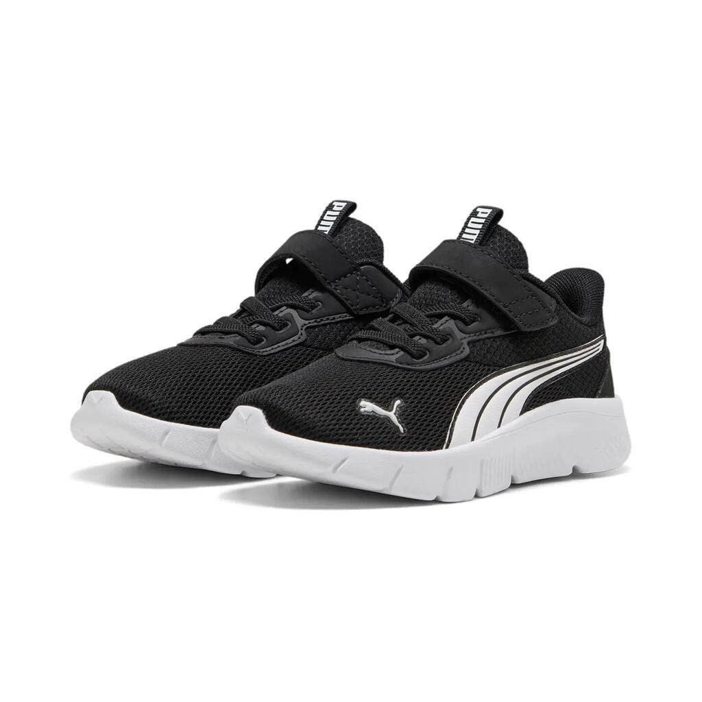 BLACK / WHITE