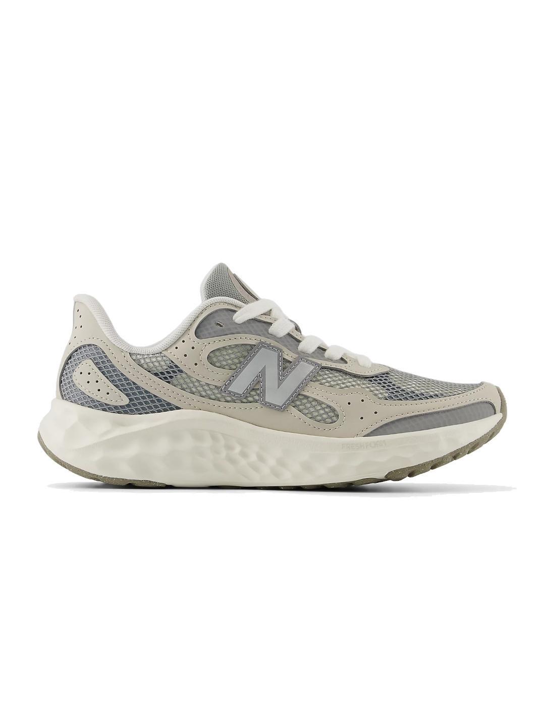 NEW BALANCE picture