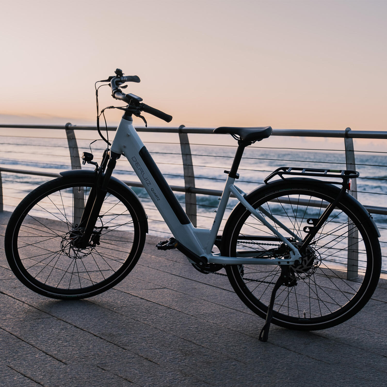 Quartz Bicicleta Eléctrica 28" 250W Sensor de Par Batería 644Wh Autonomía 161 km 4/8