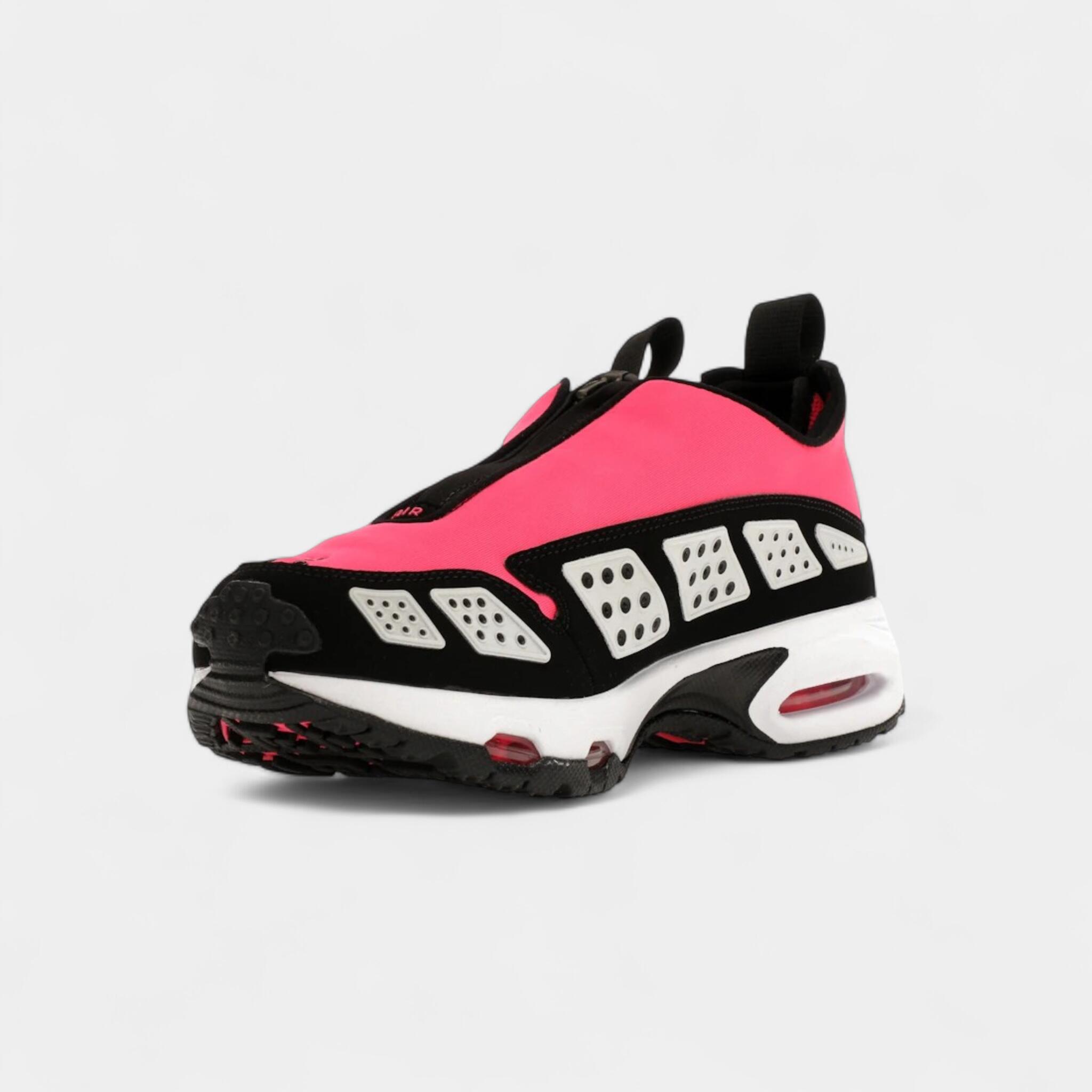 Nike Air Max Sunder Hyper Pink Black (Women's) 3/5
