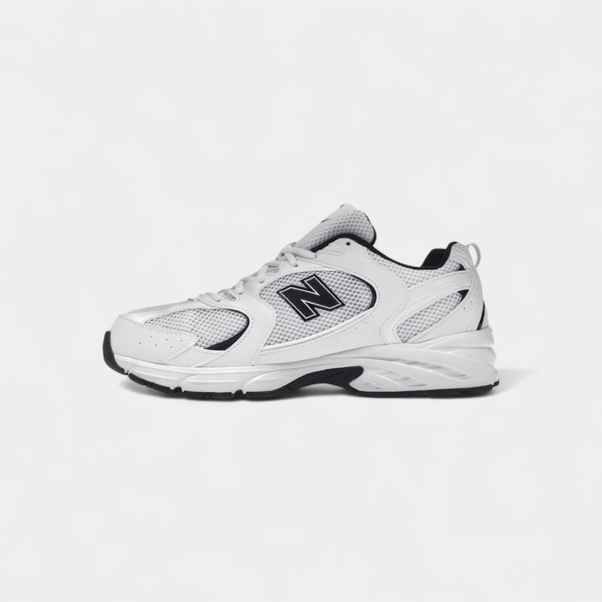 New Balance 530 White Black Details 4/5