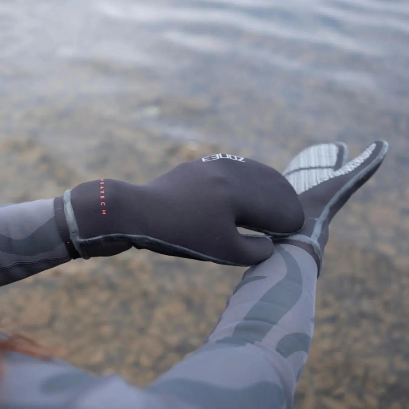 Guantes de natación Zone3 Thermo-Tech Warmth 2/6