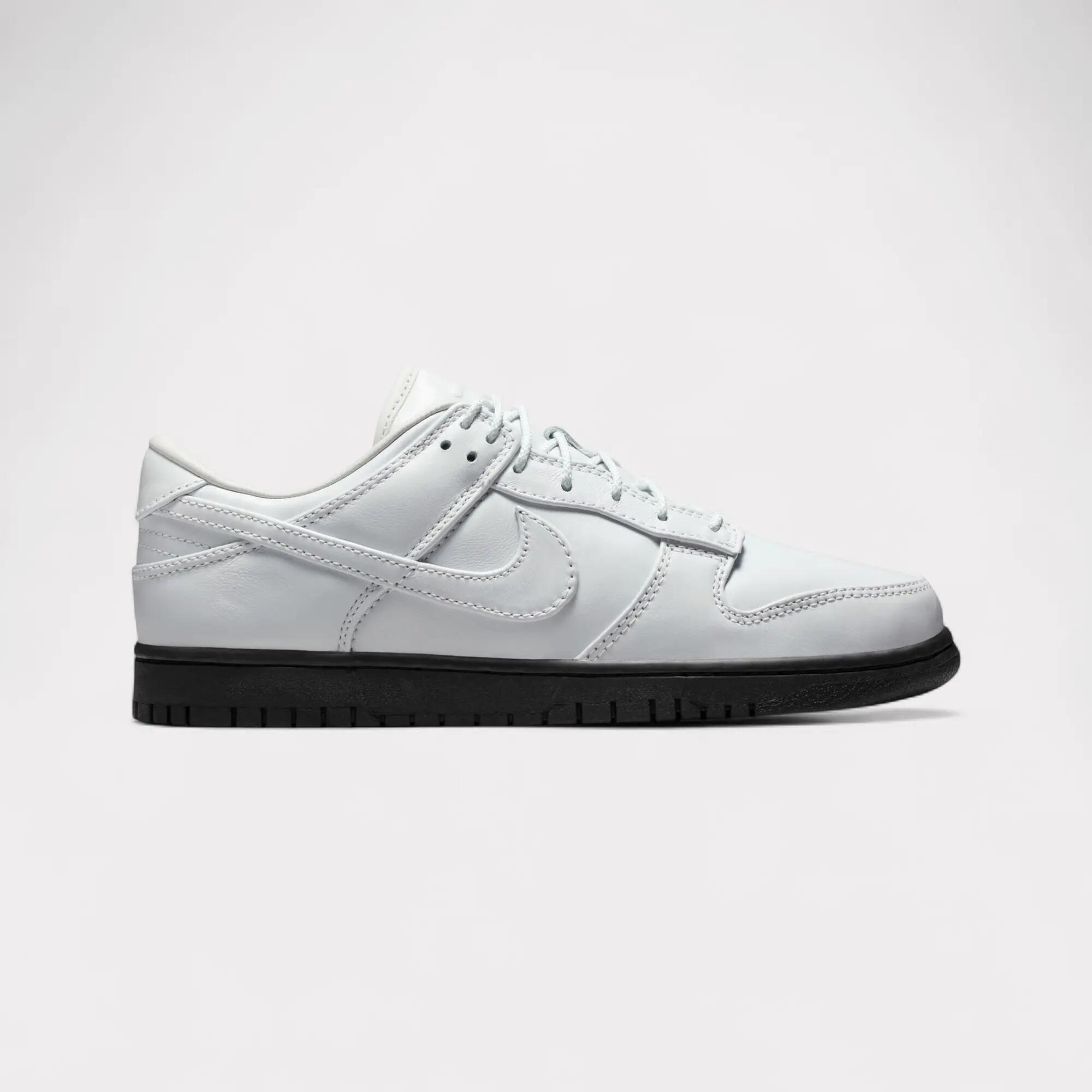 NIKE picture