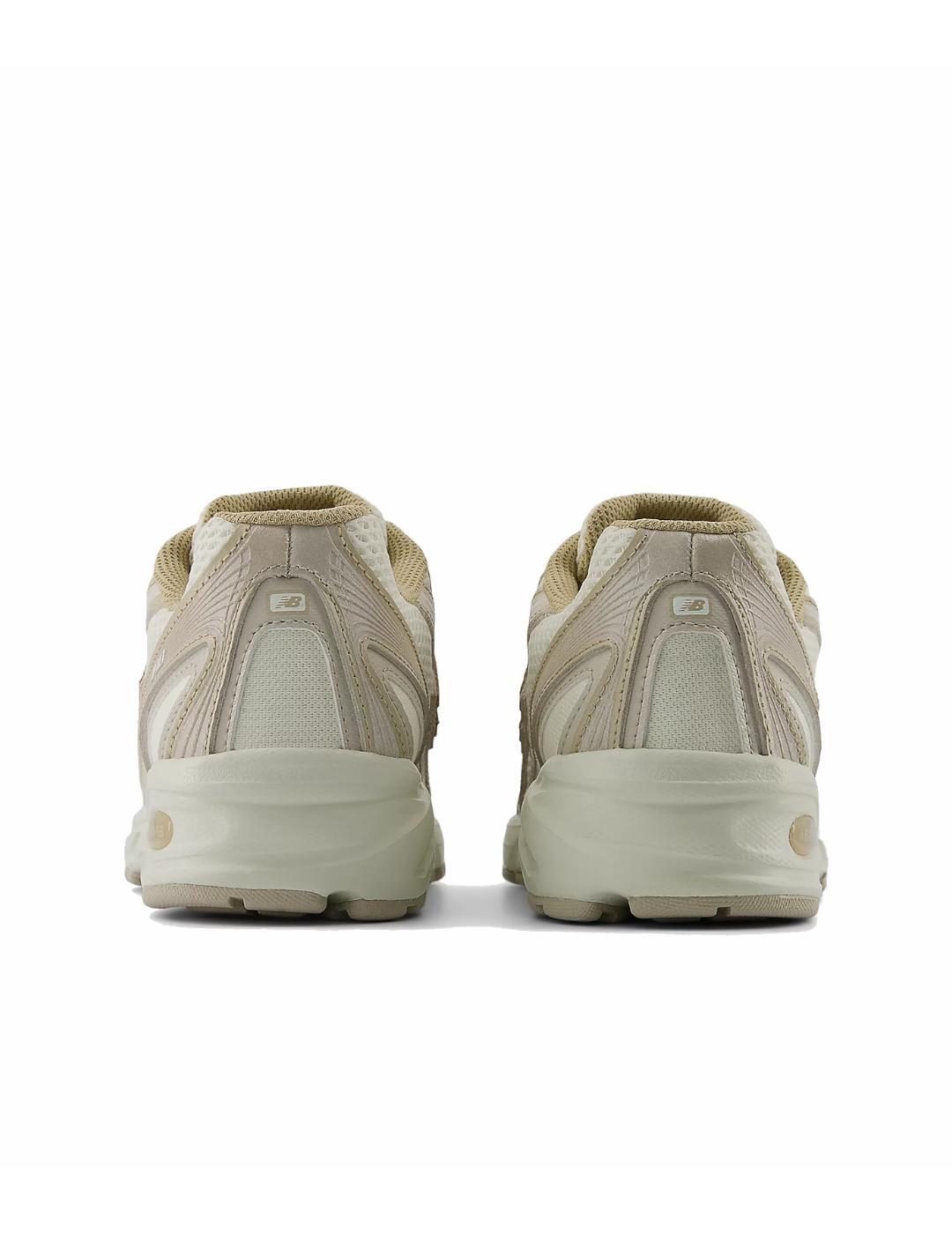 Baskets pour femmes New Balance 740in2 Beige. 4/5