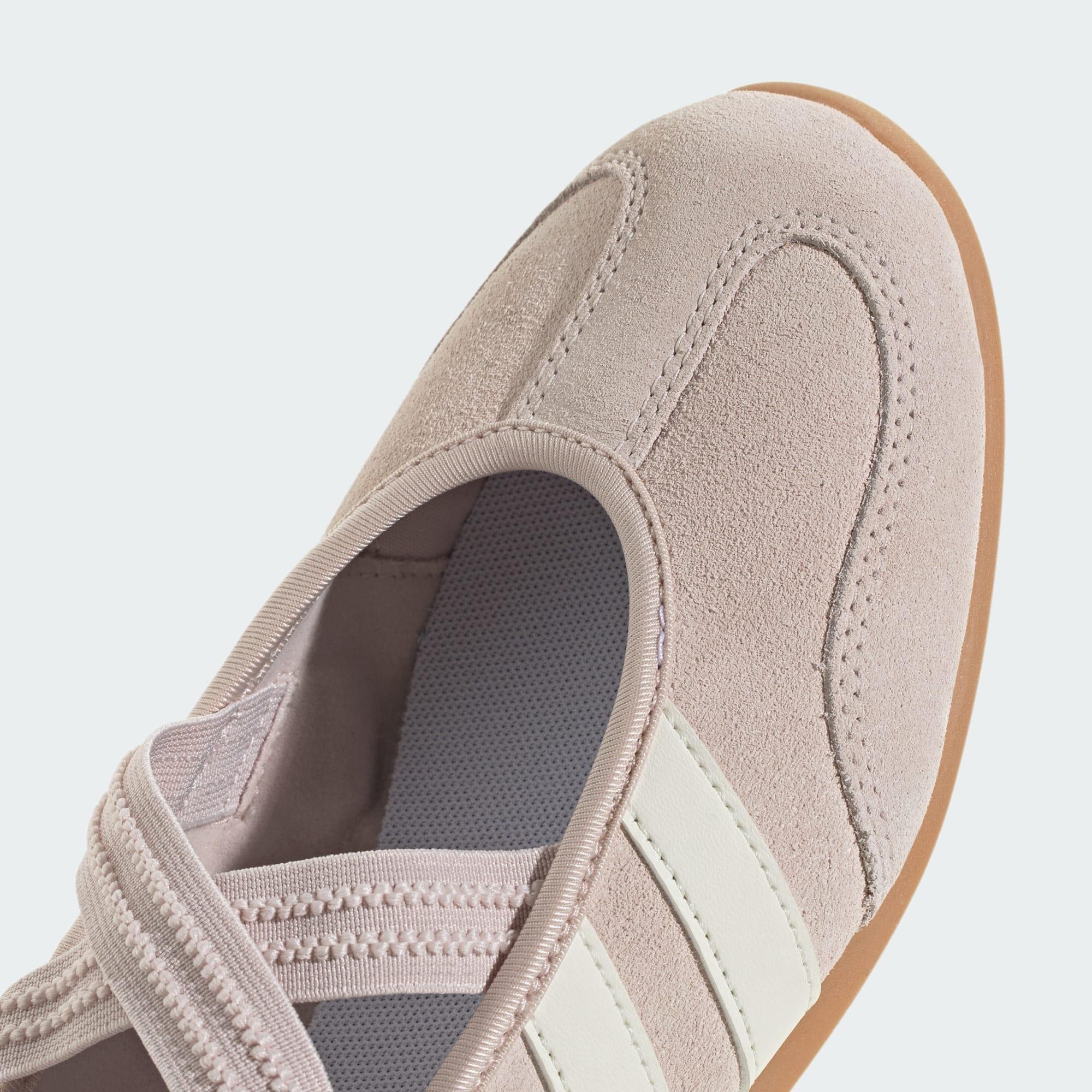 BARREDA MARY JANE SCHUH 6/7