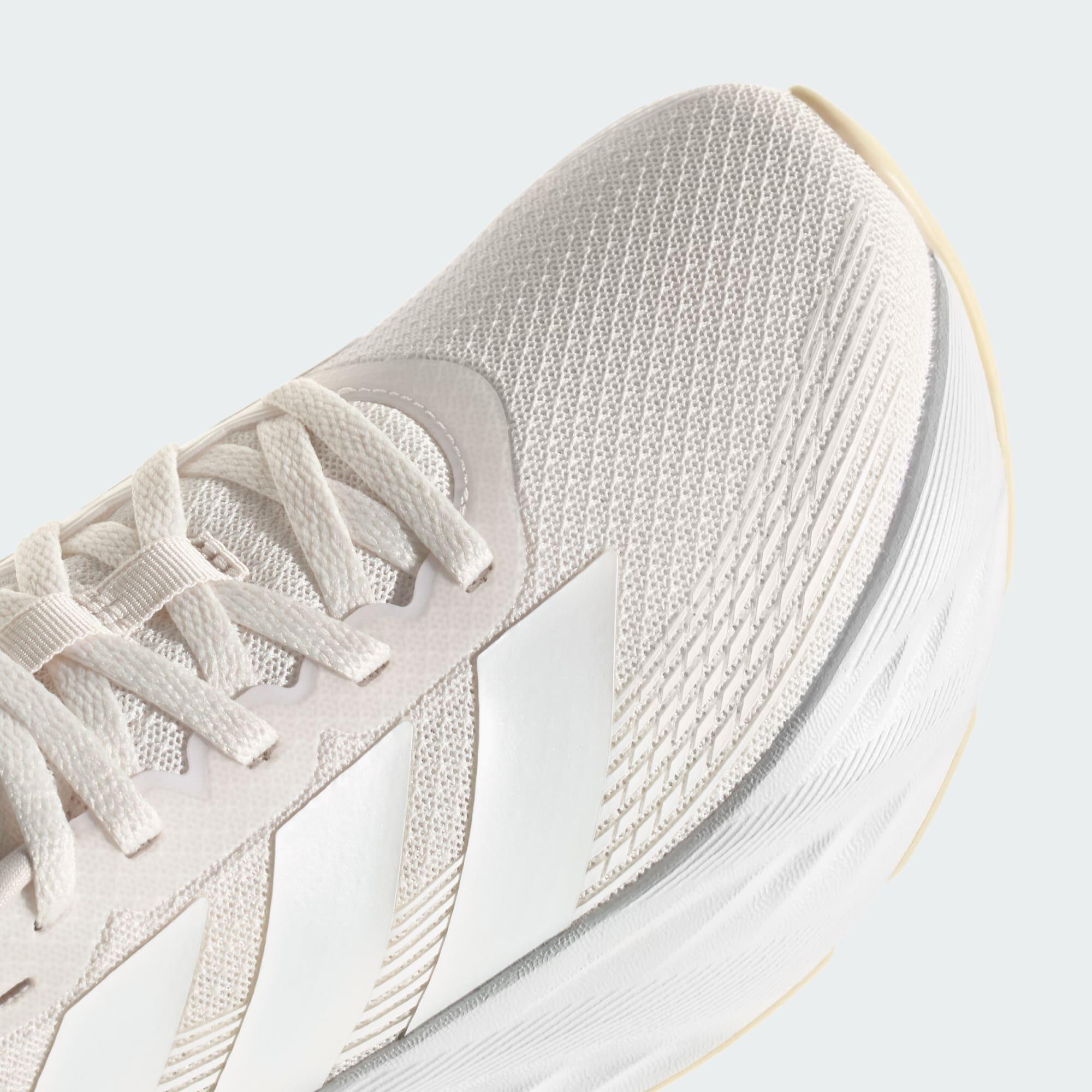 CHAUSSURE DE RUNNING GALAXY 8 6/7