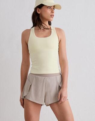 Dames hardloopshort 2-in-1 sneldrogend ademend donkerbeige