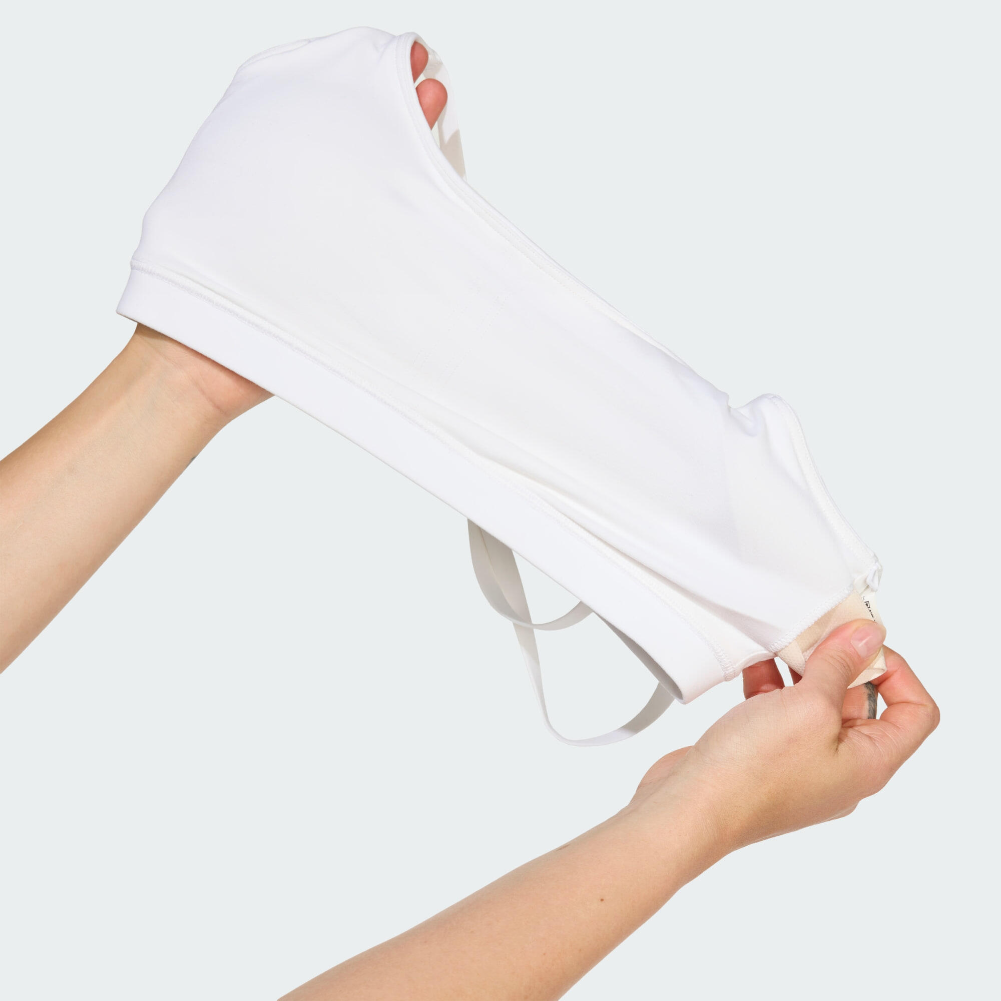Sutiã tipo top All Me adida (apoio moderado) 5/6