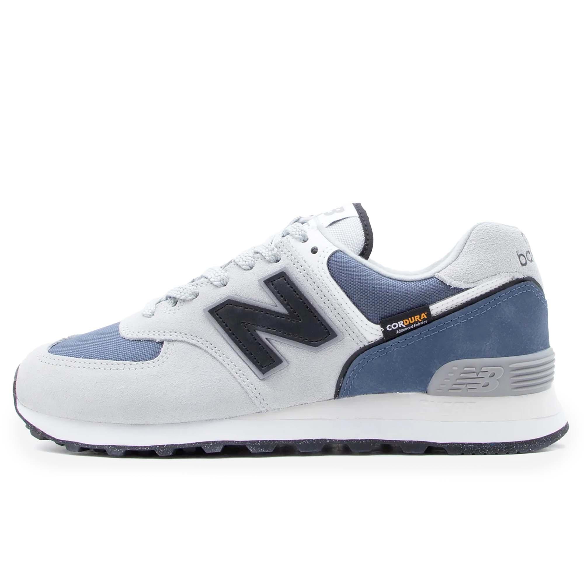 NEW BALANCE picture