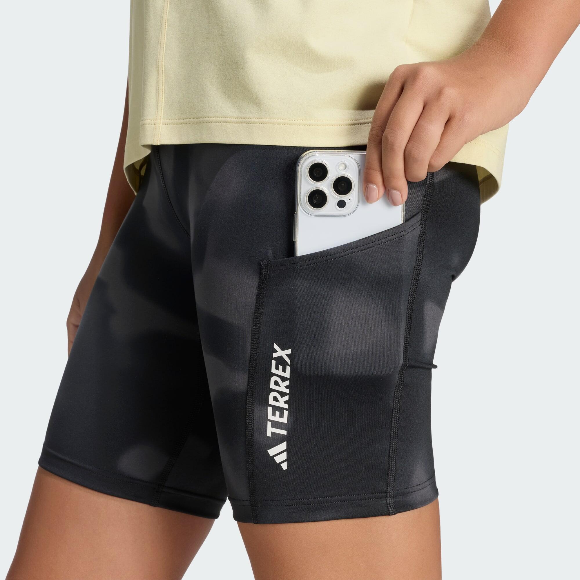 Short Terrex Multi aderenti e stampati con interno gamba da 20 cm 4/5