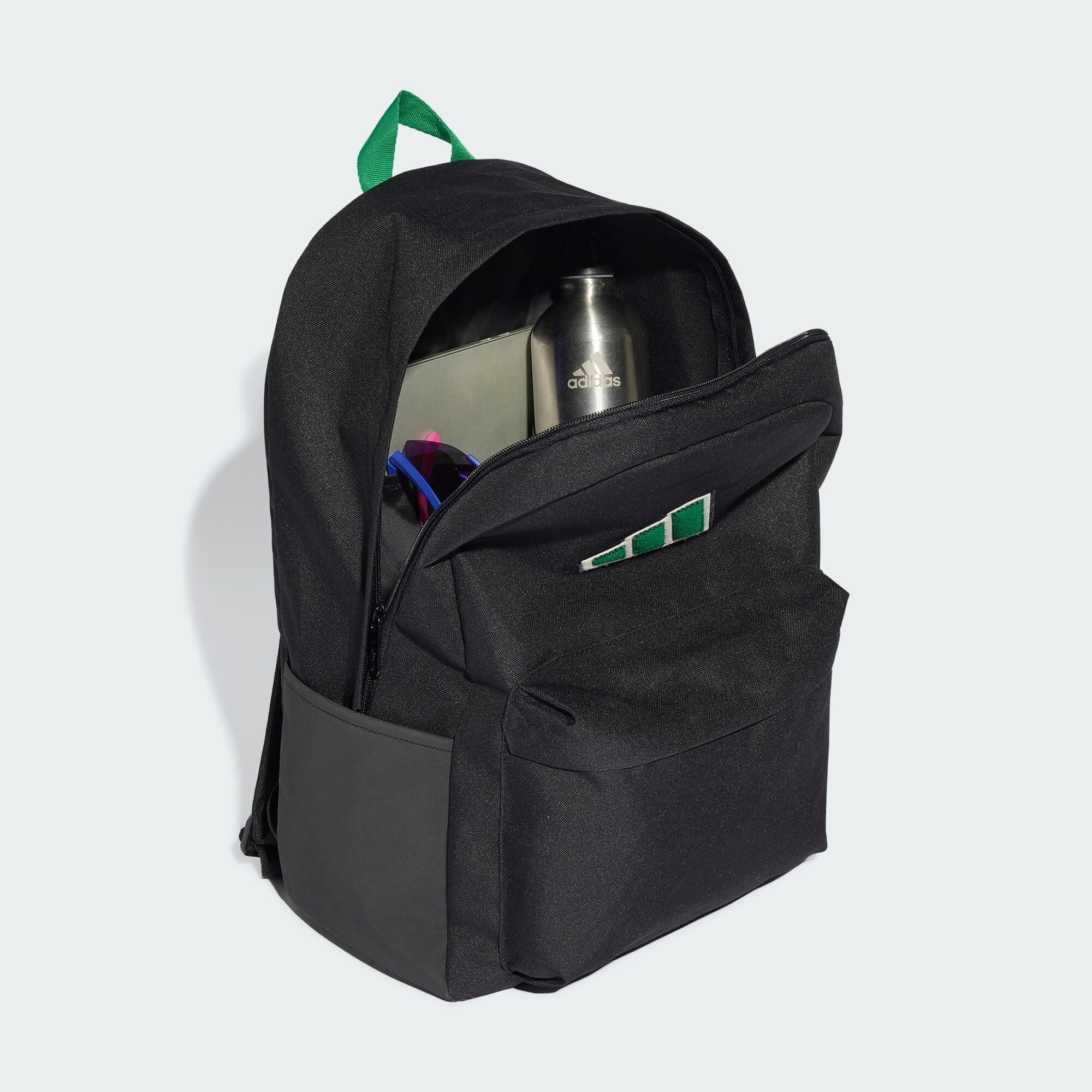 Mochila Essentials Logo 3/6